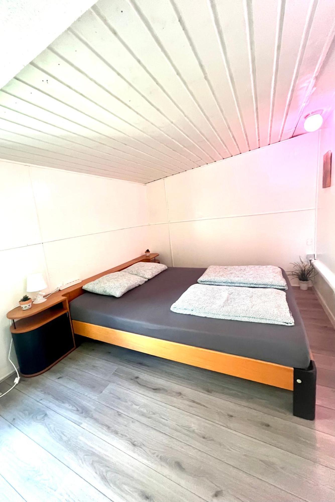 Buddha Style Family House & Jacuzzi & Sauna Near Amsterdam Vijfhuizen Exterior photo