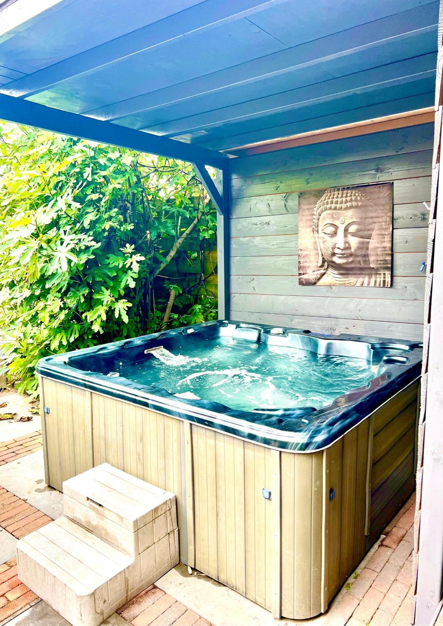 Buddha Style Family House & Jacuzzi & Sauna Near Amsterdam Vijfhuizen Exterior photo